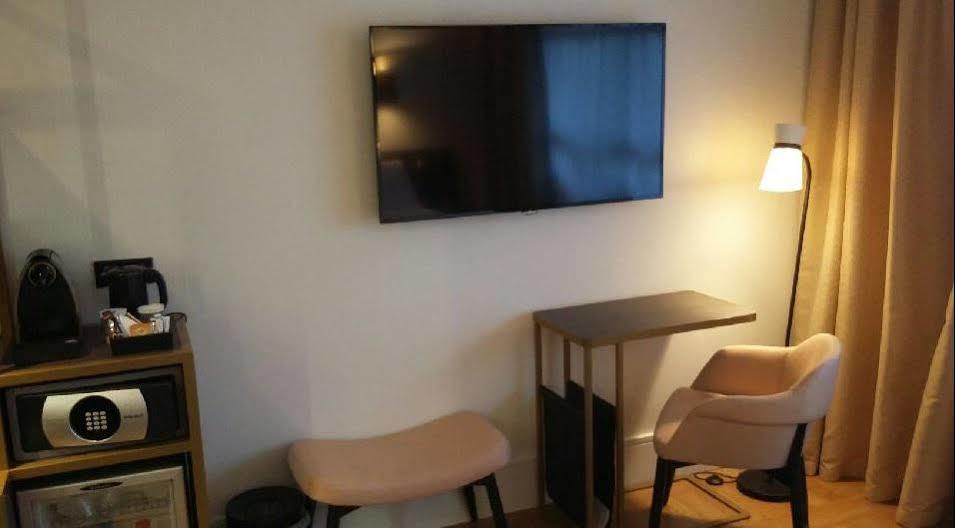 Mercure Paris Saint-ouen Hotel